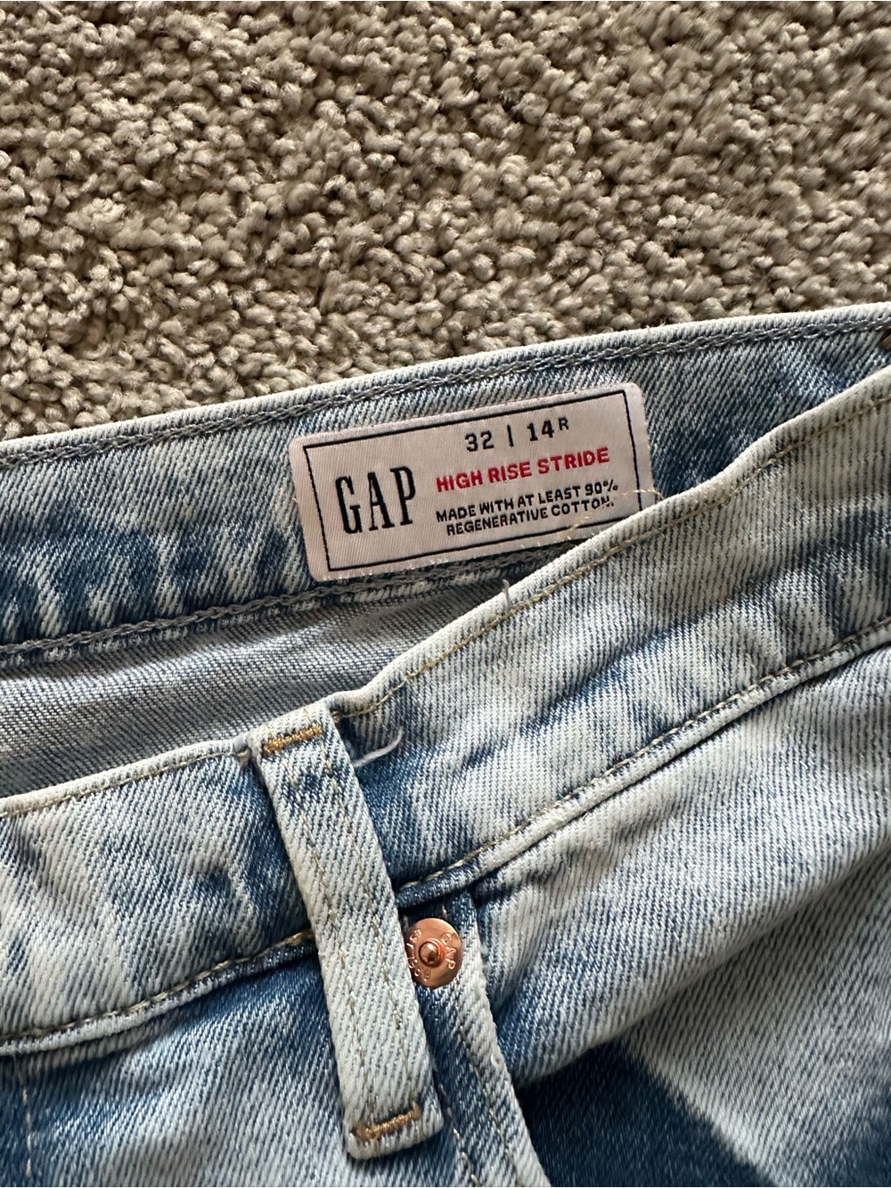 Gap High Rise Stride Cuffed Wide-Leg Jeans - Picture 3 of 5
